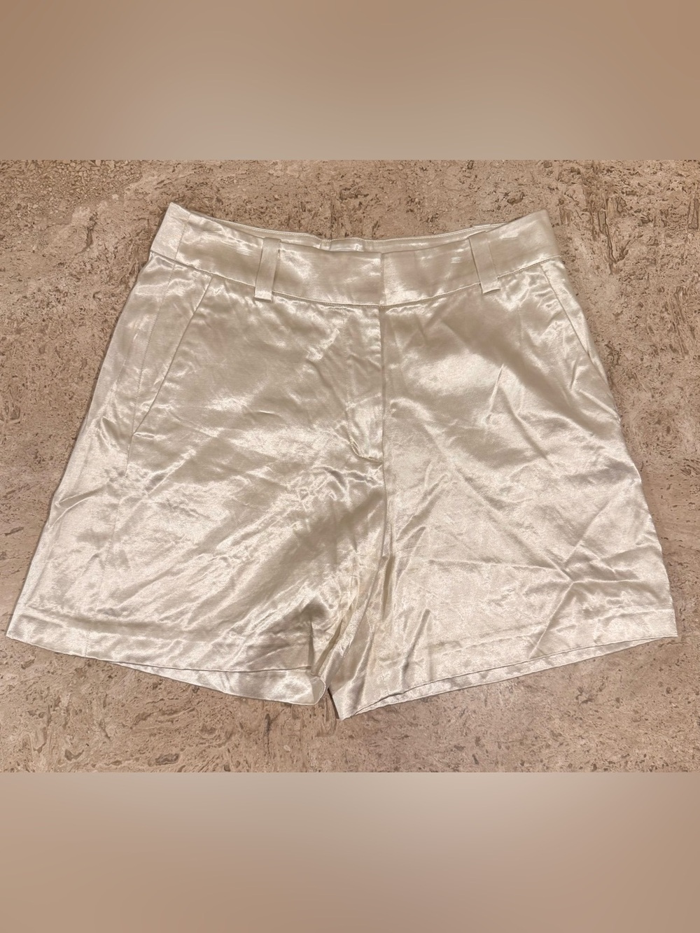 & OTHER STORIES Cotton Twill Satin High-Rise Shorts in Iridescent Pearl